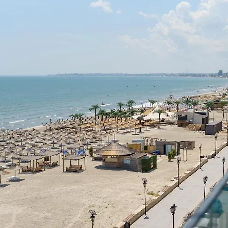 Azzurro Beachfront 2 - Sea View *