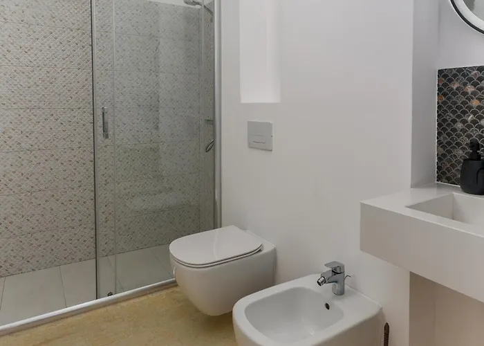 Azzurro Beachfront 2 - Sea View * Năvodari