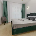 Azzurro Beachfront 2 - Sea View Apartment