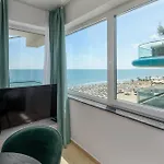 Azzurro Beachfront 2 - Sea View Apartment *