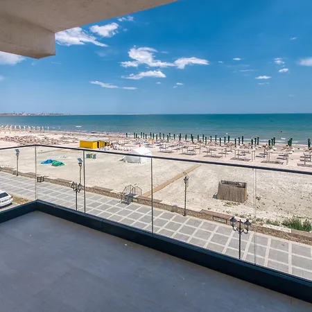 Apartament Azzurro Beachfront 2 - Sea View