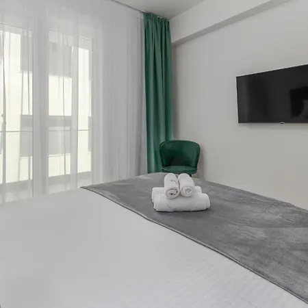 Apartament Azzurro Beachfront 2 - Sea View Năvodari