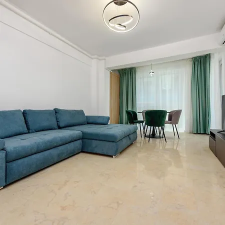 Azzurro Beachfront 2 - Sea View 公寓