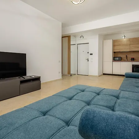Apartment Azzurro Beachfront 2 - Sea View Năvodari