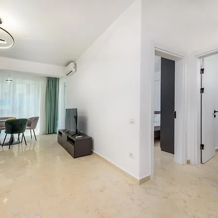 Apartament Azzurro Beachfront 2 - Sea View